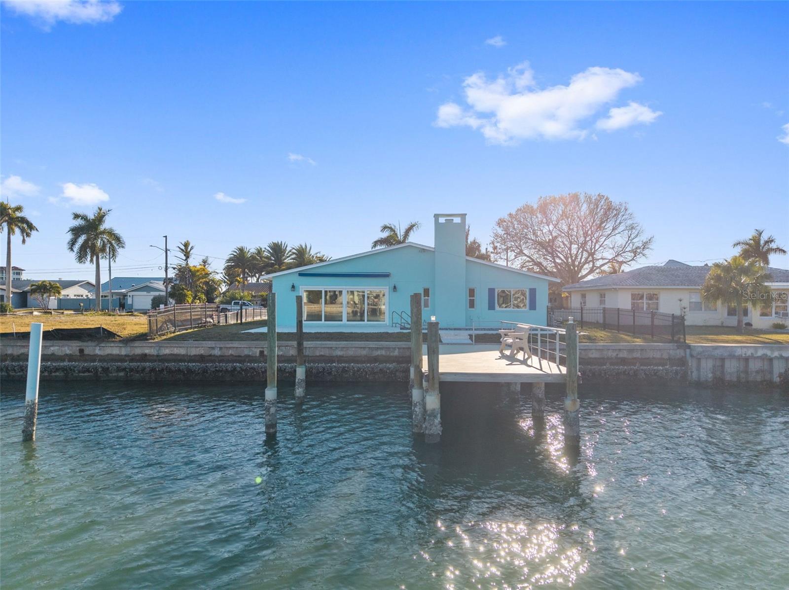 Listing photo id 39 for 11145 4th Street E