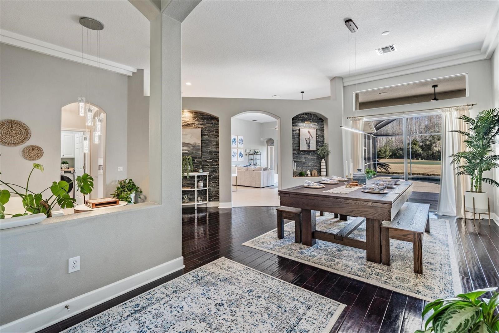 Image 4 of 31 For 10610 Plantation Bay Drive