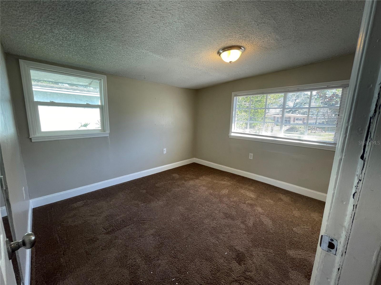 Image 12 of 24 For 10204 Edison Avenue