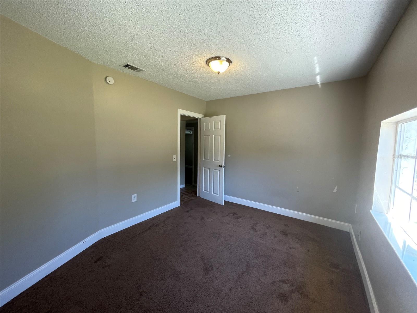 Image 13 of 24 For 10204 Edison Avenue