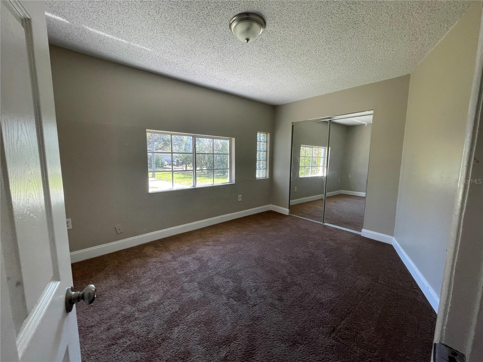 Image 6 of 24 For 10204 Edison Avenue