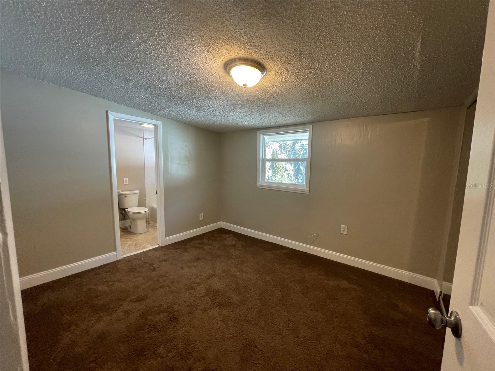 Image 9 of 24 For 10204 Edison Avenue