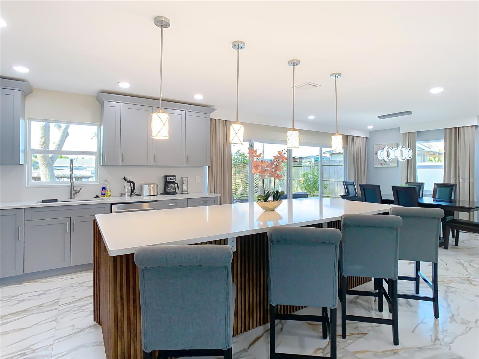 Image 10 of 38 For 10704 Donbrese Avenue