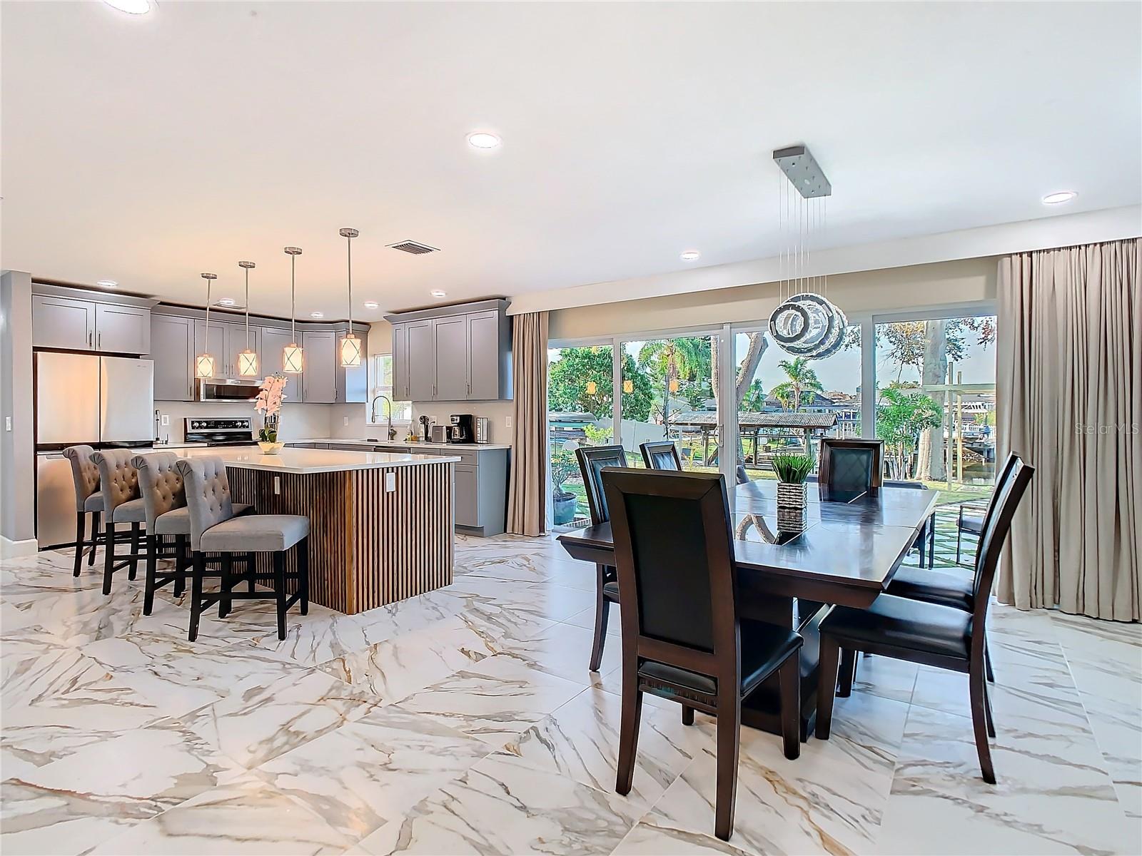 Image 16 of 38 For 10704 Donbrese Avenue