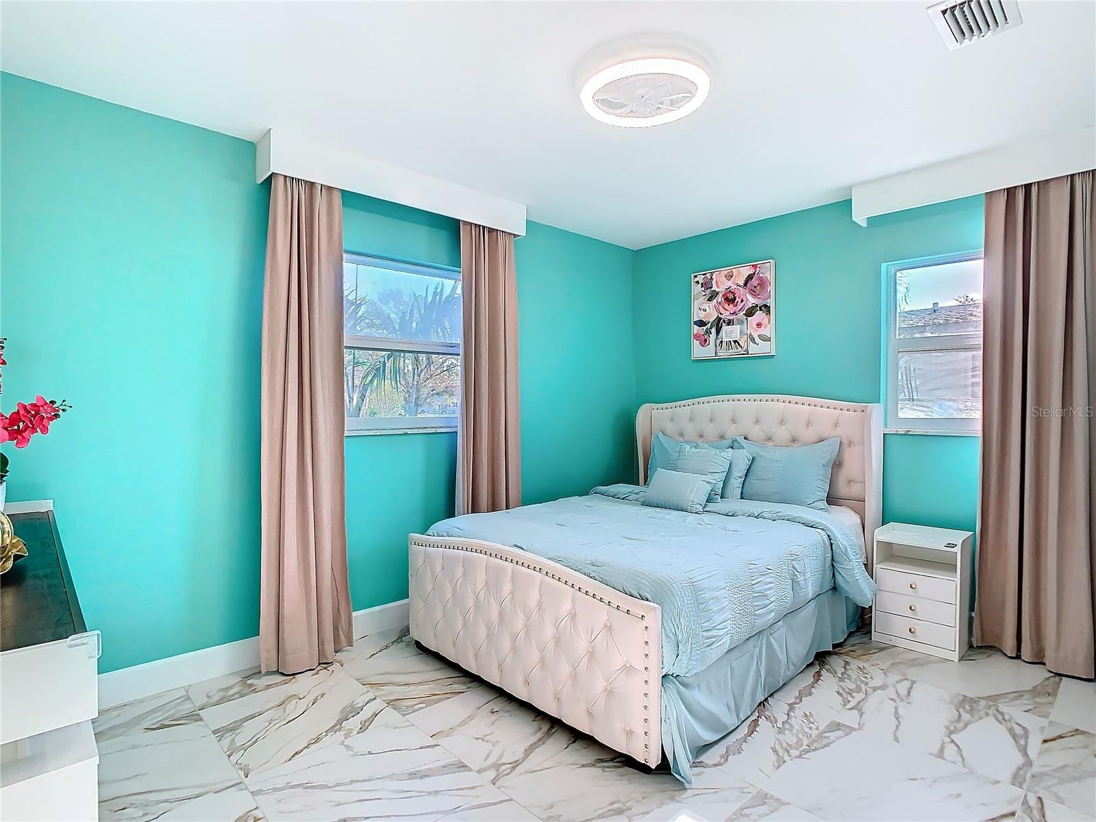 Image 23 of 38 For 10704 Donbrese Avenue