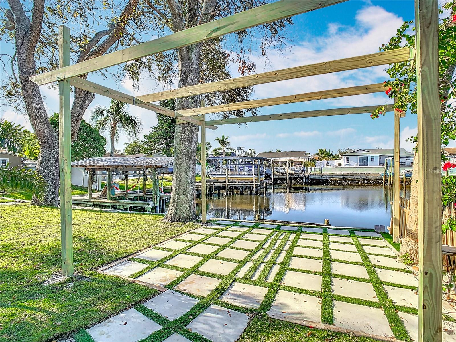 Image 36 of 38 For 10704 Donbrese Avenue