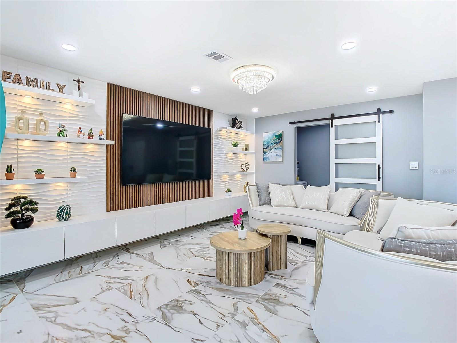 Image 7 of 38 For 10704 Donbrese Avenue