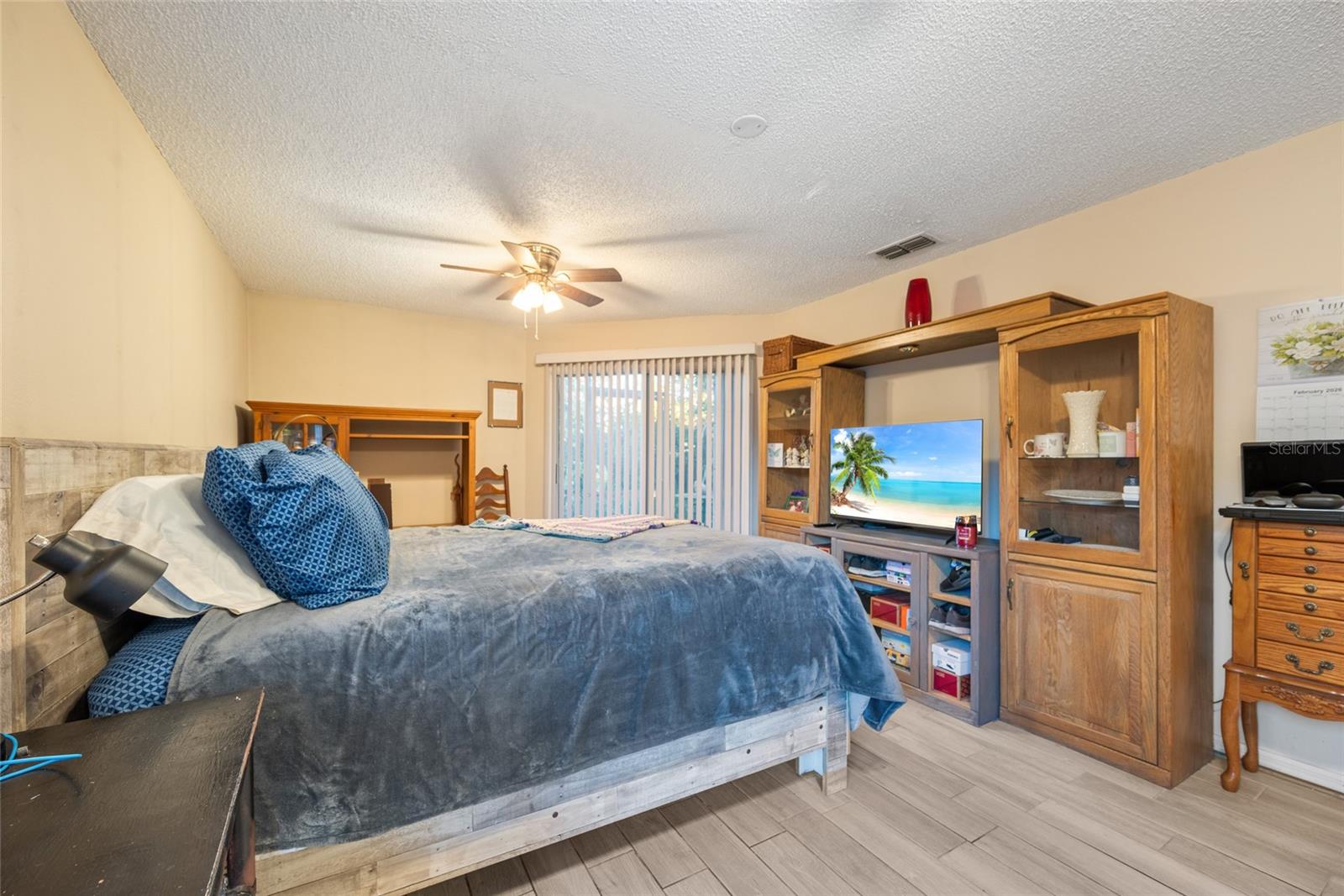 Image 21 of 55 For 6041 Canopy Oaks Circle