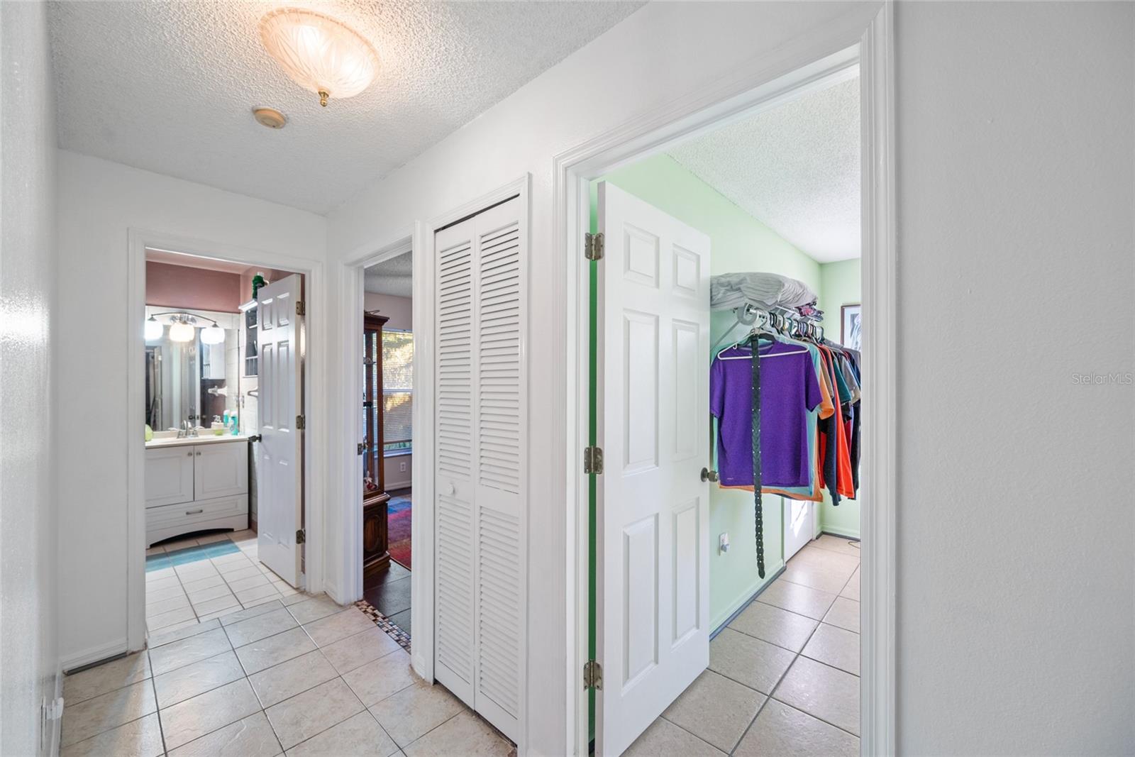 Image 25 of 55 For 6041 Canopy Oaks Circle