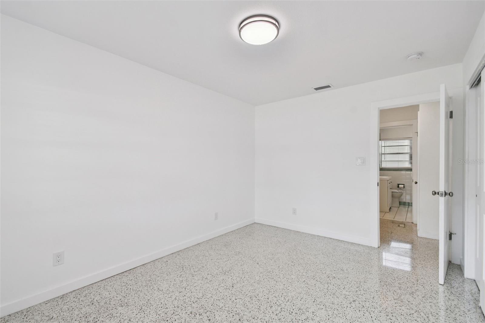 Image 7 of 14 For 3623 Lightner Drive