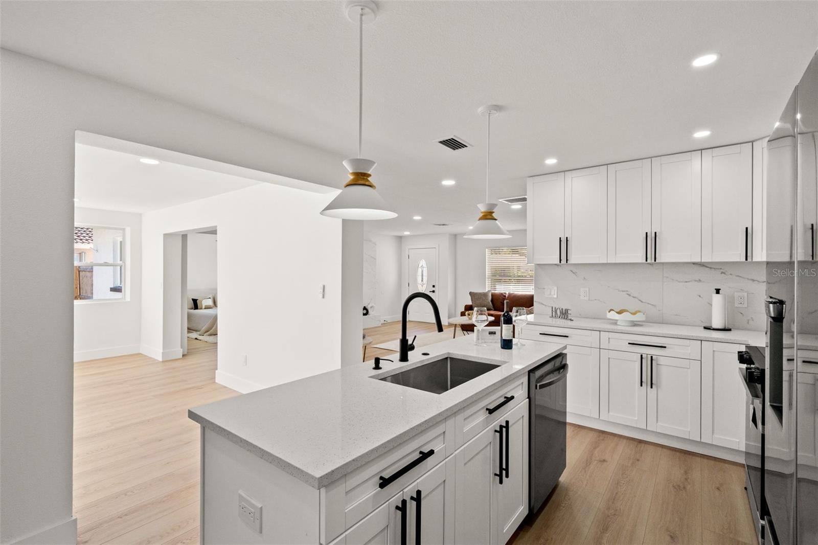 Image 12 of 39 For 12671 115th Street