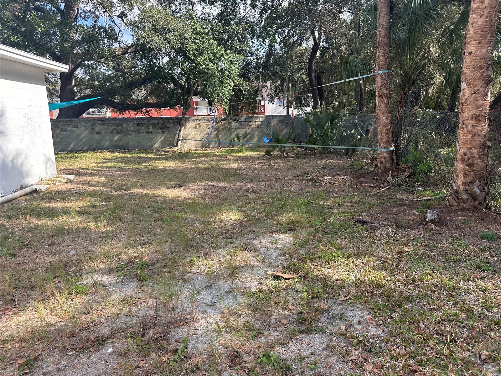 Image 12 of 23 For 4105 Knollwood Street