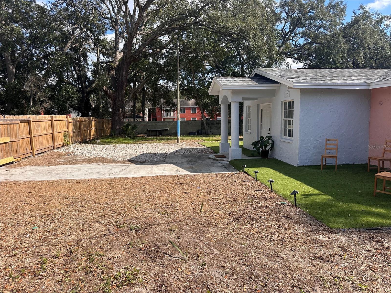 Image 4 of 23 For 4105 Knollwood Street