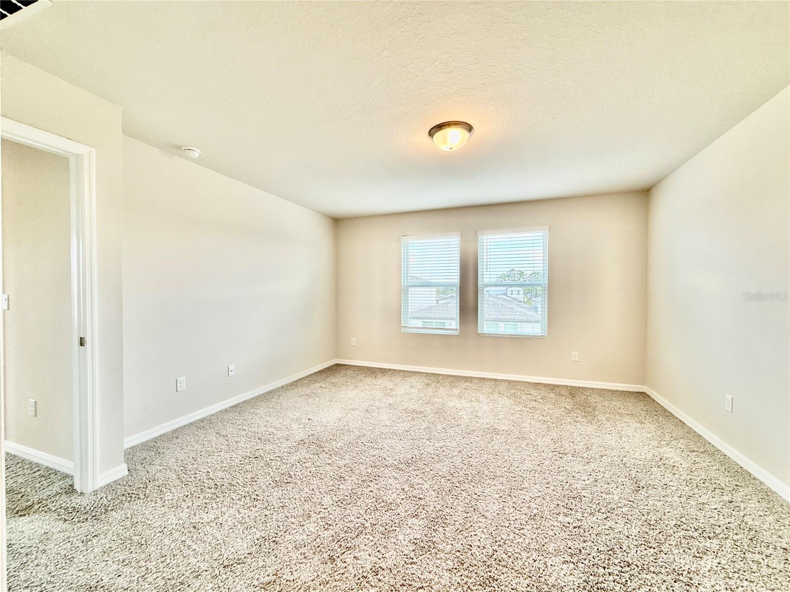 Image 41 of 44 For 3204 Fresno Place