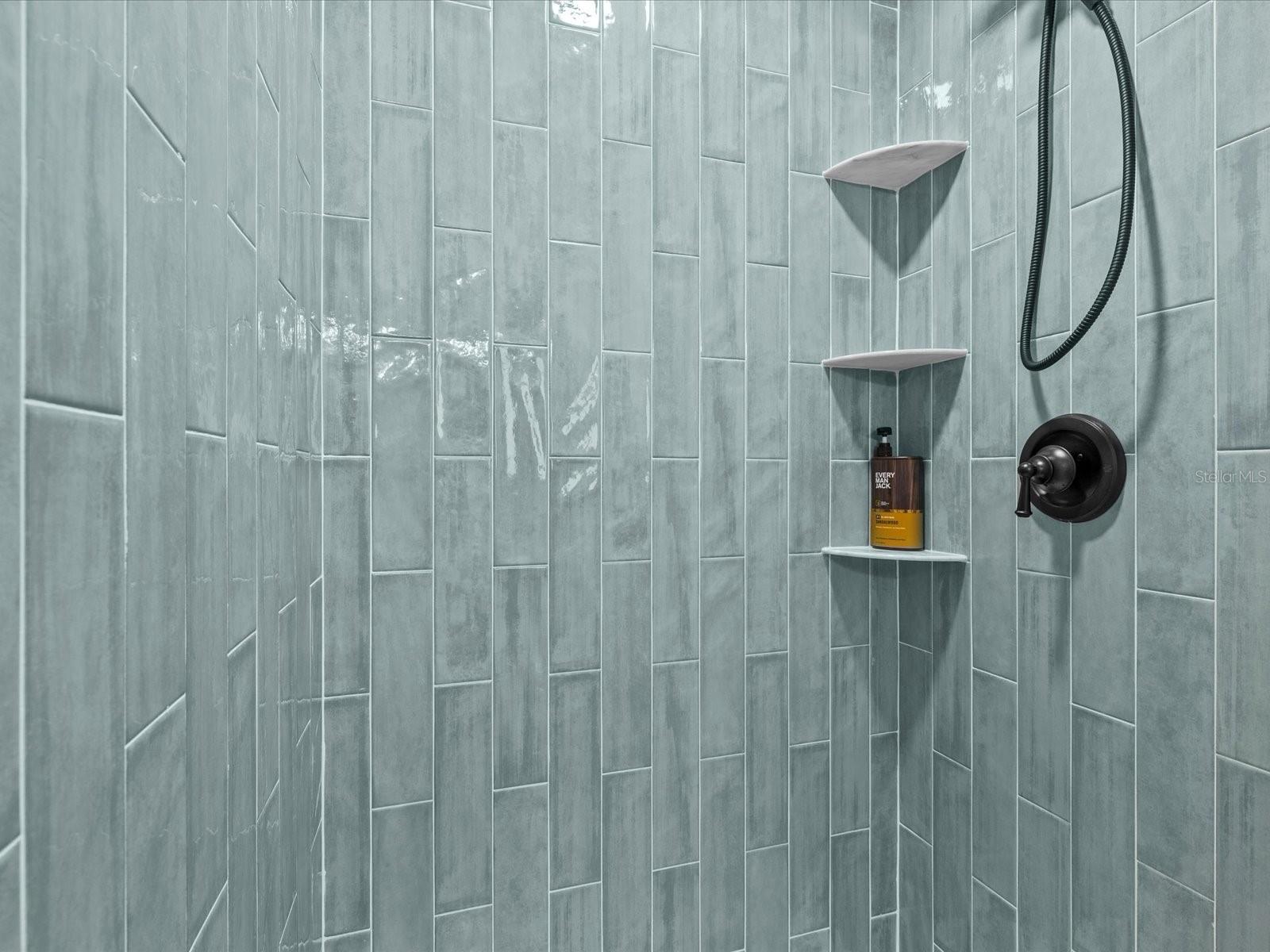 Image 5 of 37 For 2573 Redwood Circle