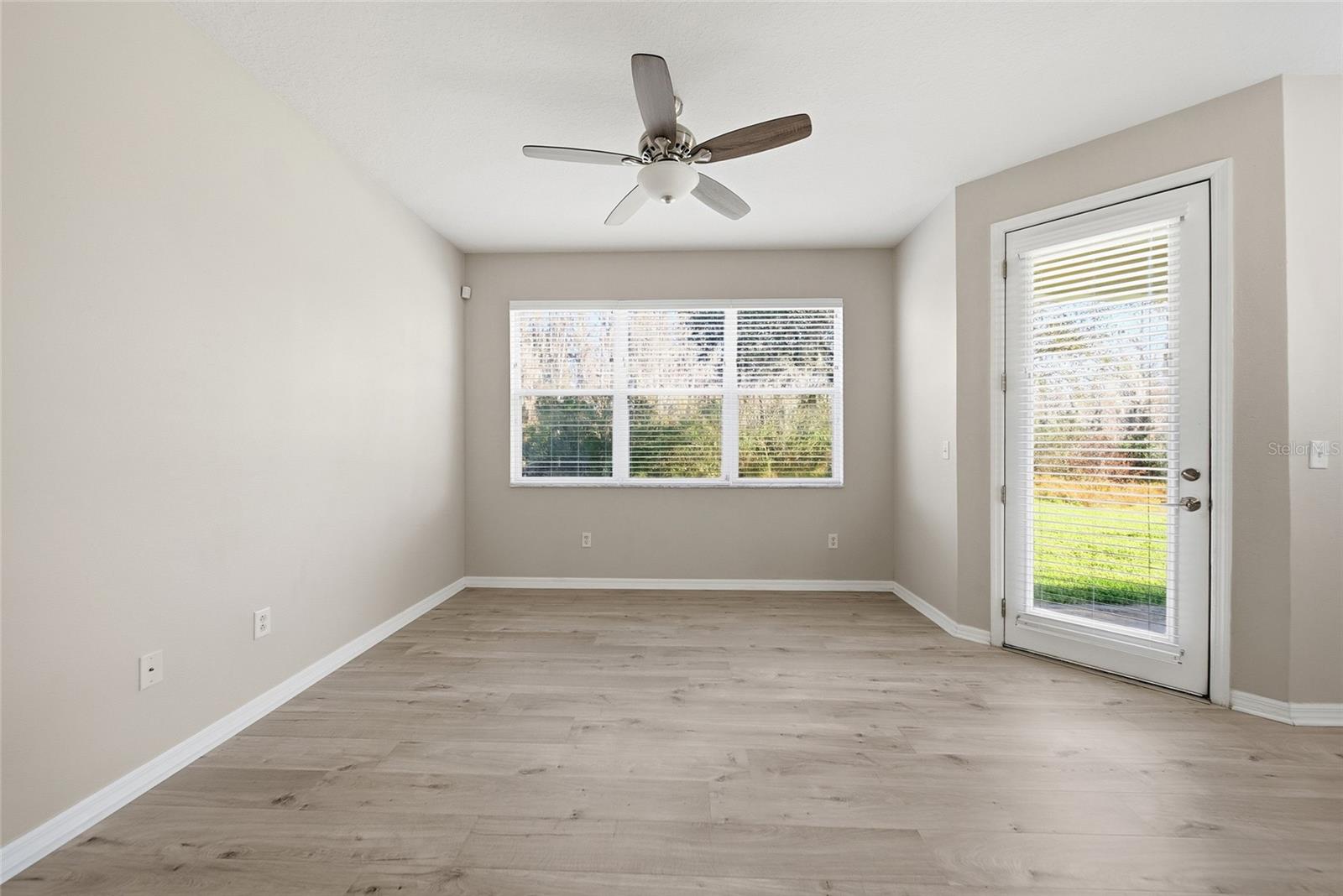 Image 15 of 50 For 19251 Stone Hedge Drive