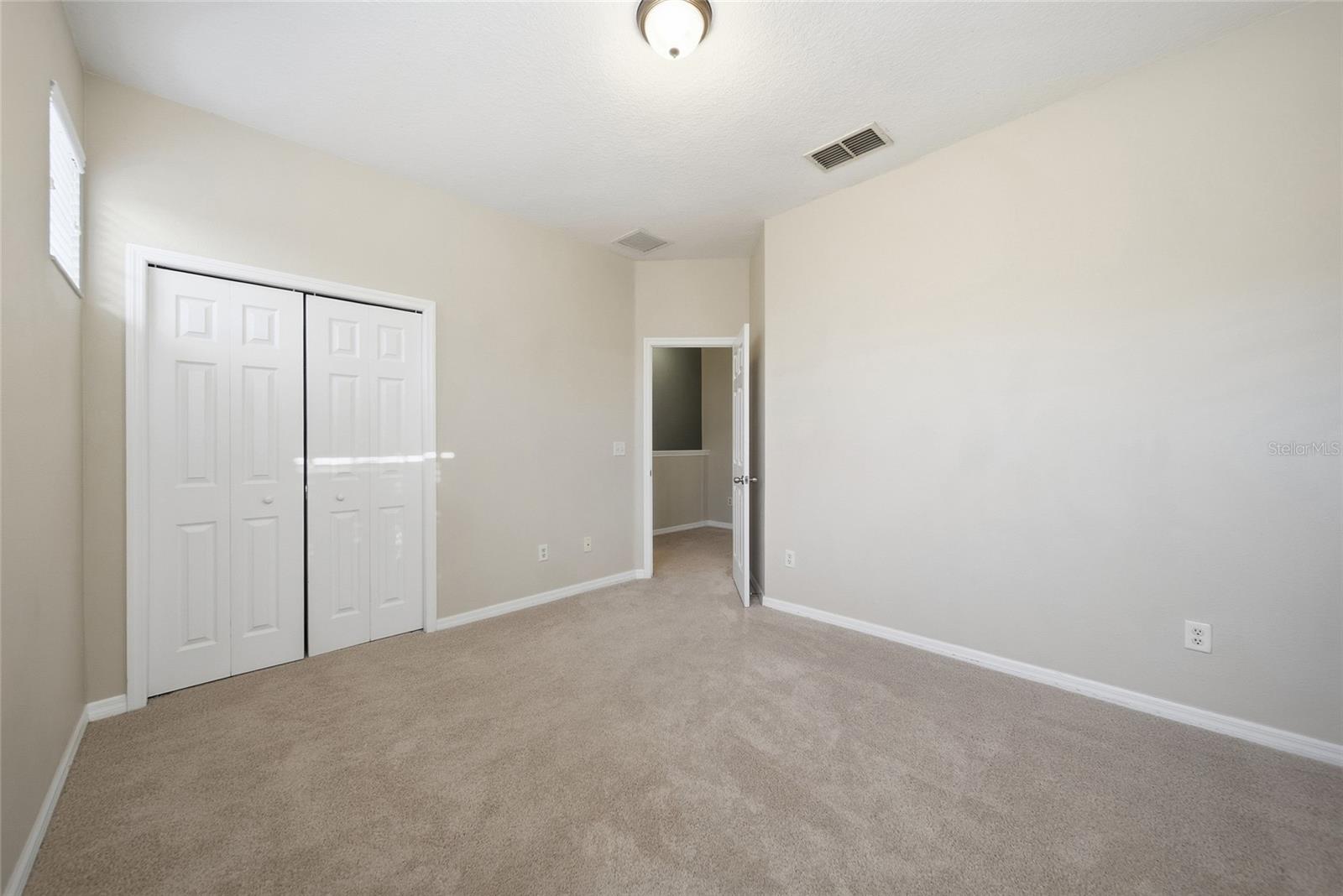 Image 32 of 50 For 19251 Stone Hedge Drive