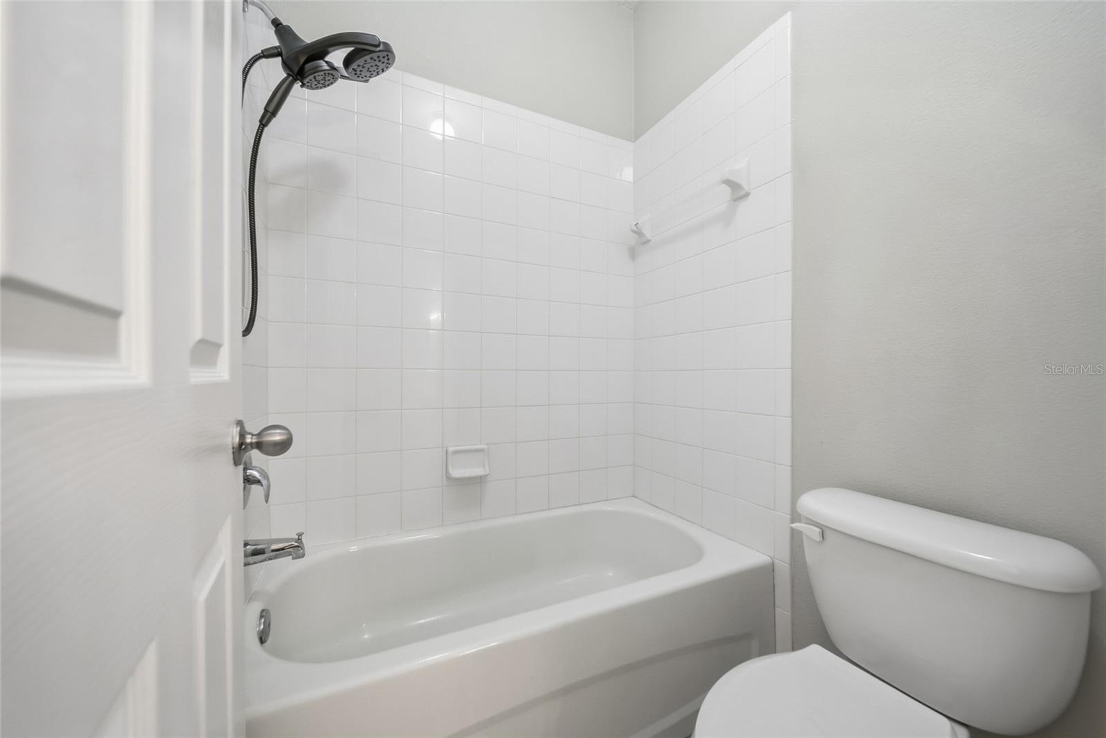 Image 34 of 50 For 19251 Stone Hedge Drive