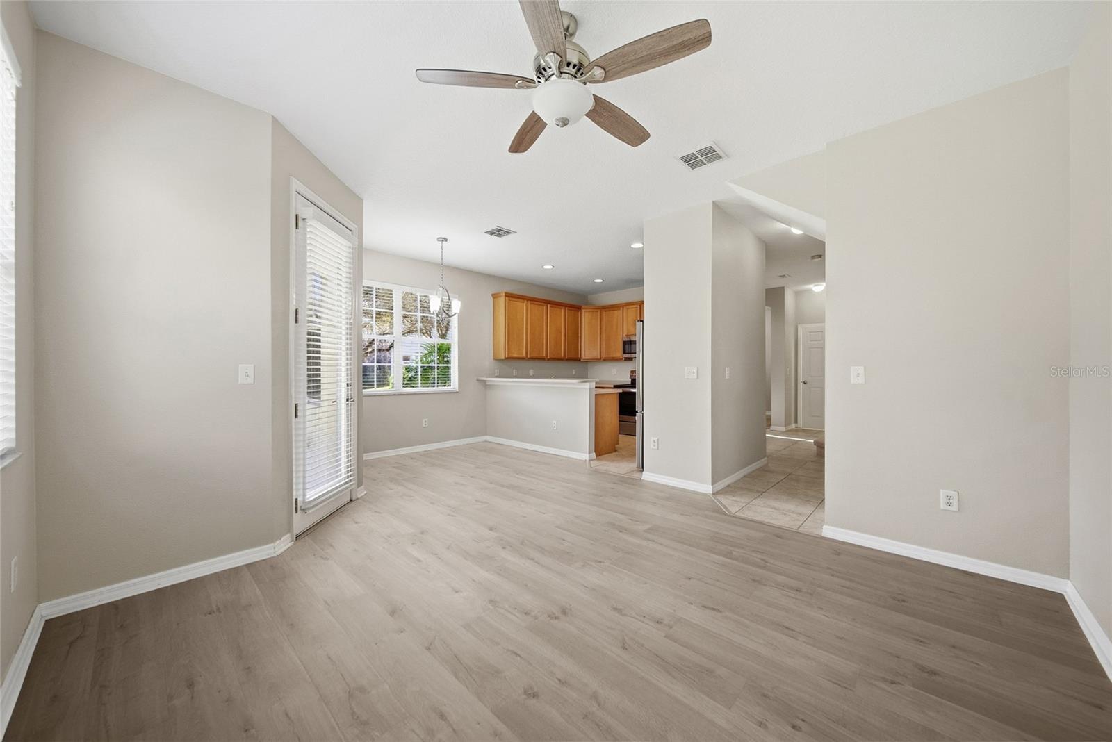 Image 5 of 50 For 19251 Stone Hedge Drive