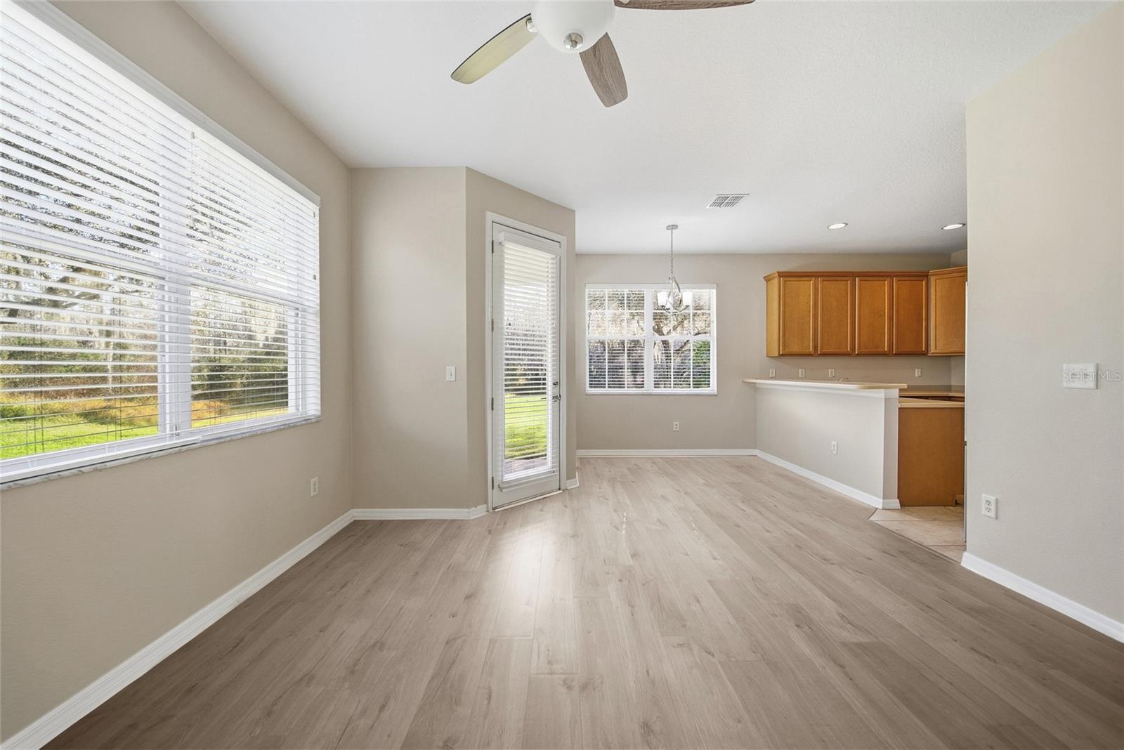 Image 7 of 50 For 19251 Stone Hedge Drive