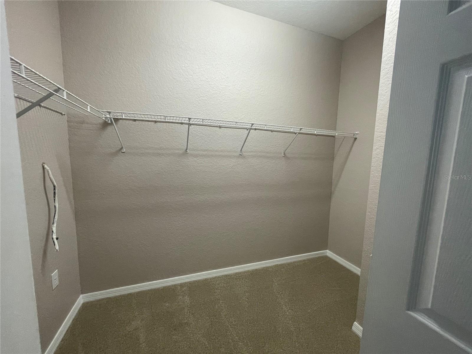 Image 29 of 35 For 17711 Emerald Green Pl