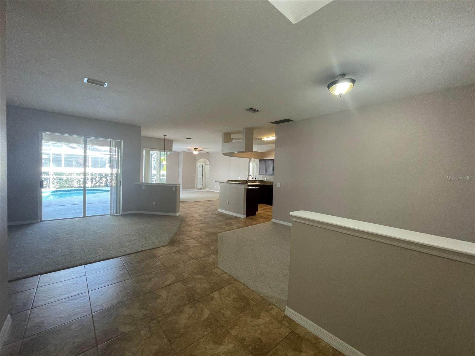 Image 3 of 35 For 17711 Emerald Green Pl