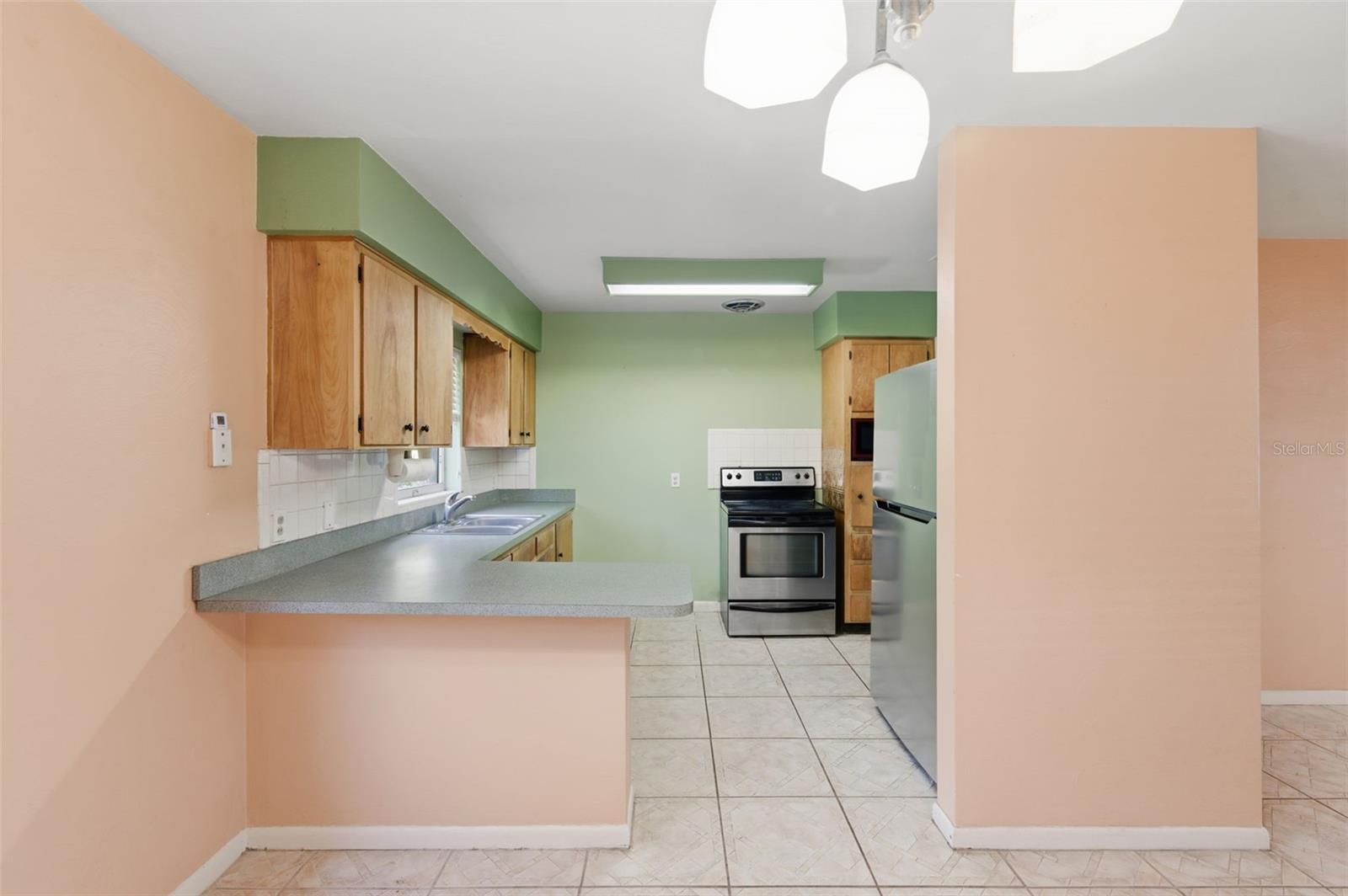 Image 19 of 67 For 1715 Overpar Drive