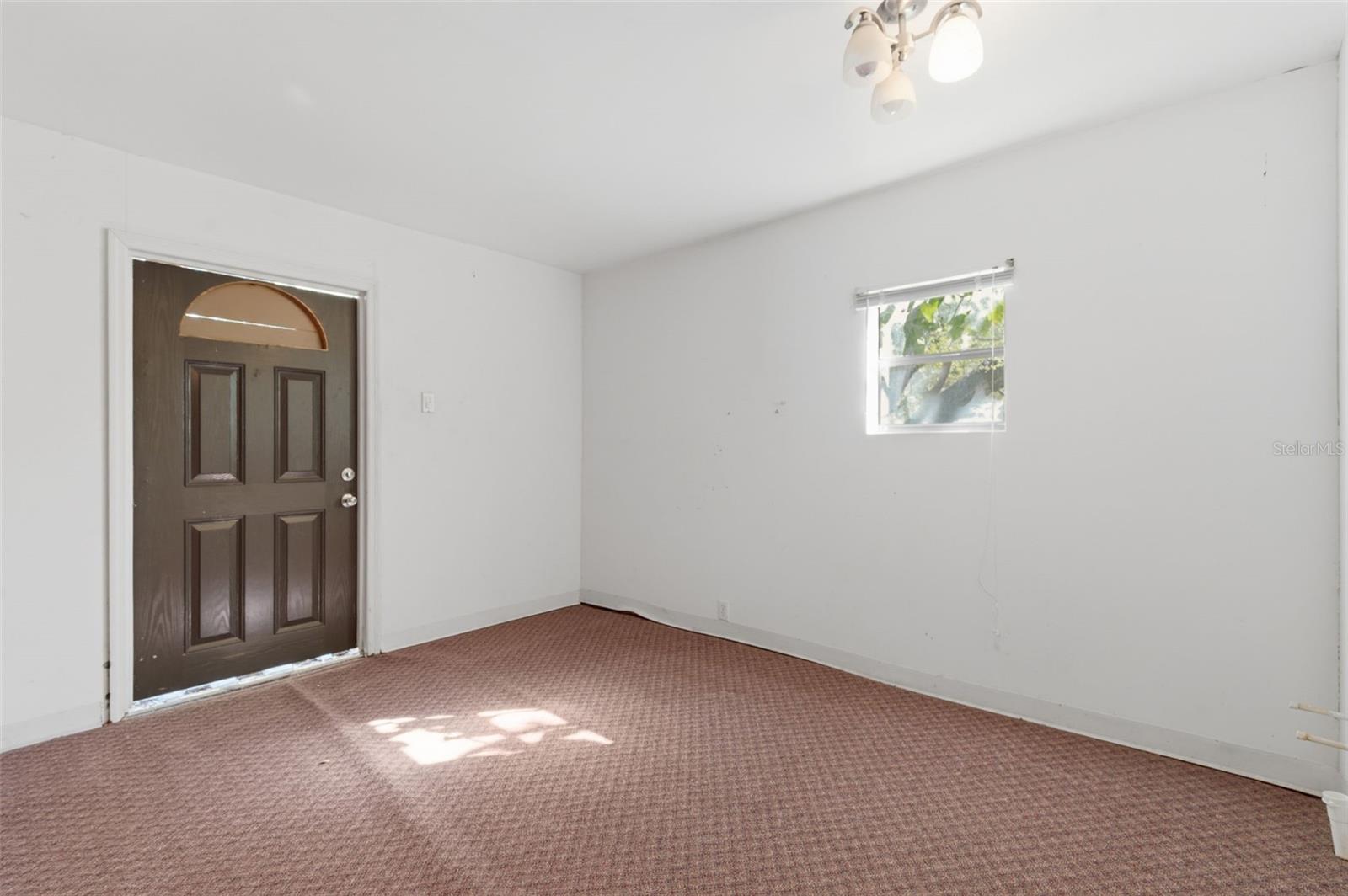 Image 47 of 67 For 1715 Overpar Drive