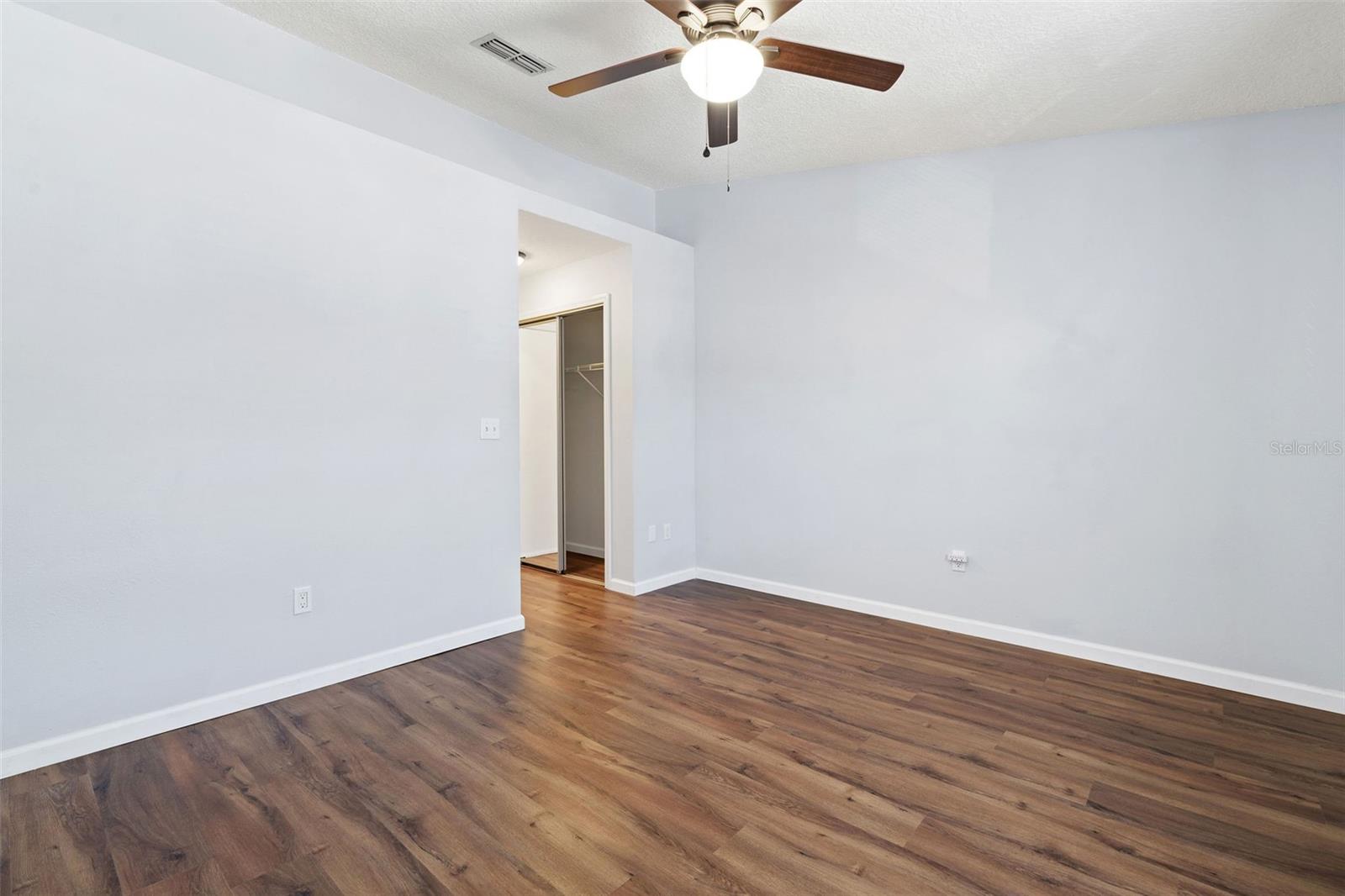 Image 13 of 25 For 8704 Liberty Place