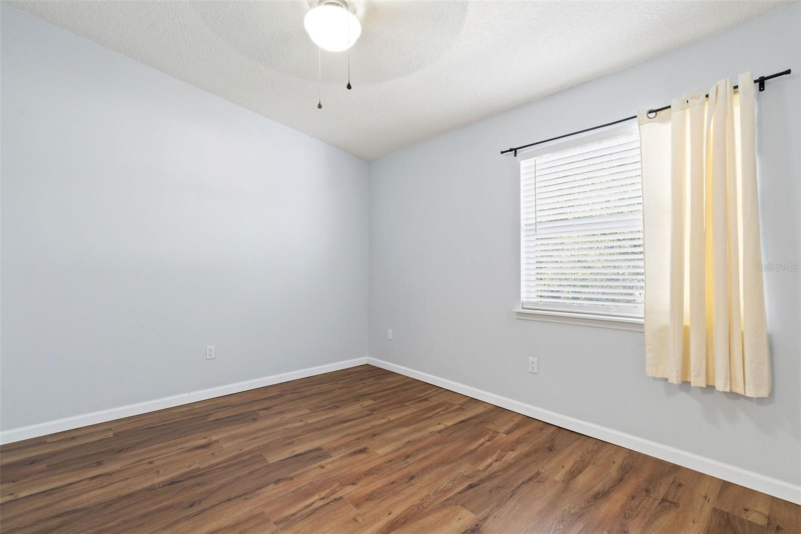 Image 16 of 25 For 8704 Liberty Place