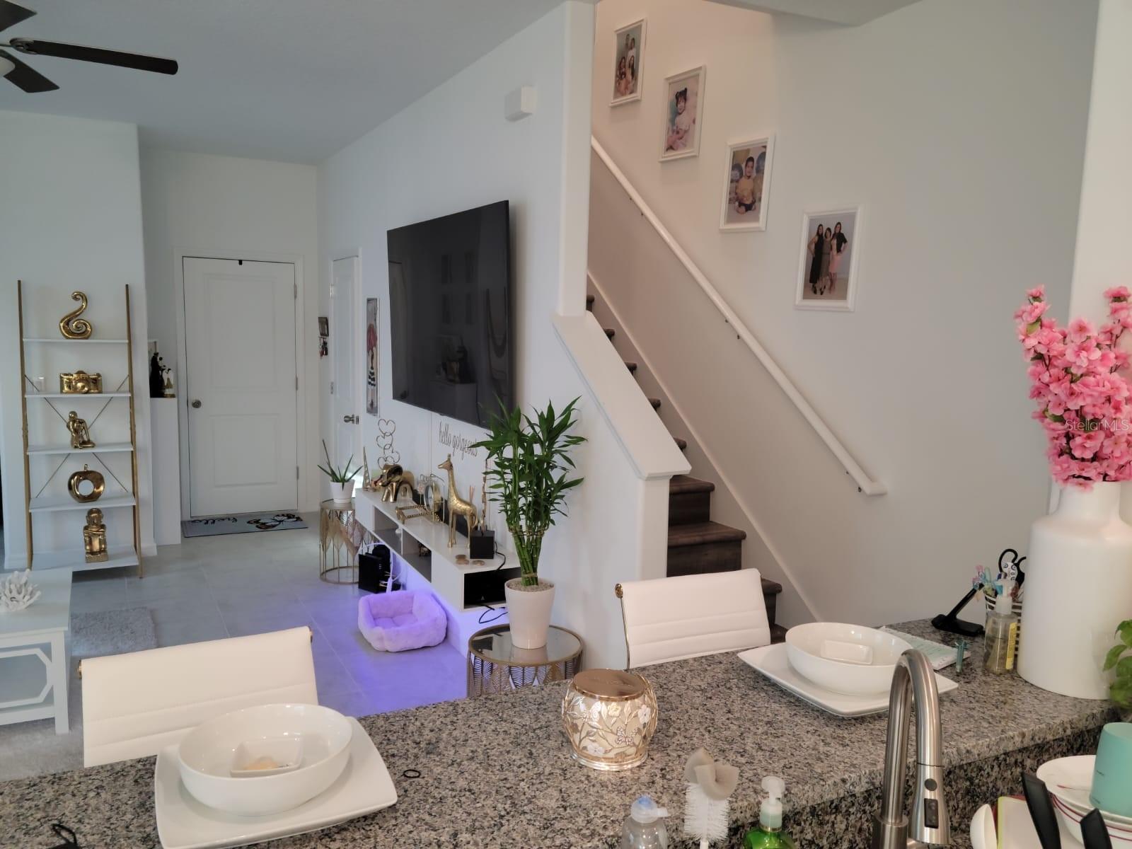 Image 10 of 13 For 5131 Forum Boulevard