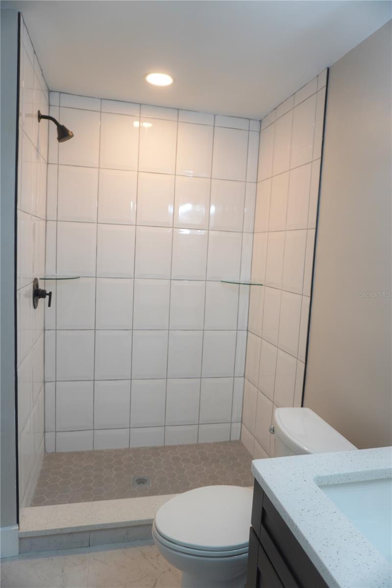 Image 9 of 27 For 8535 Blind Pass Drive 203