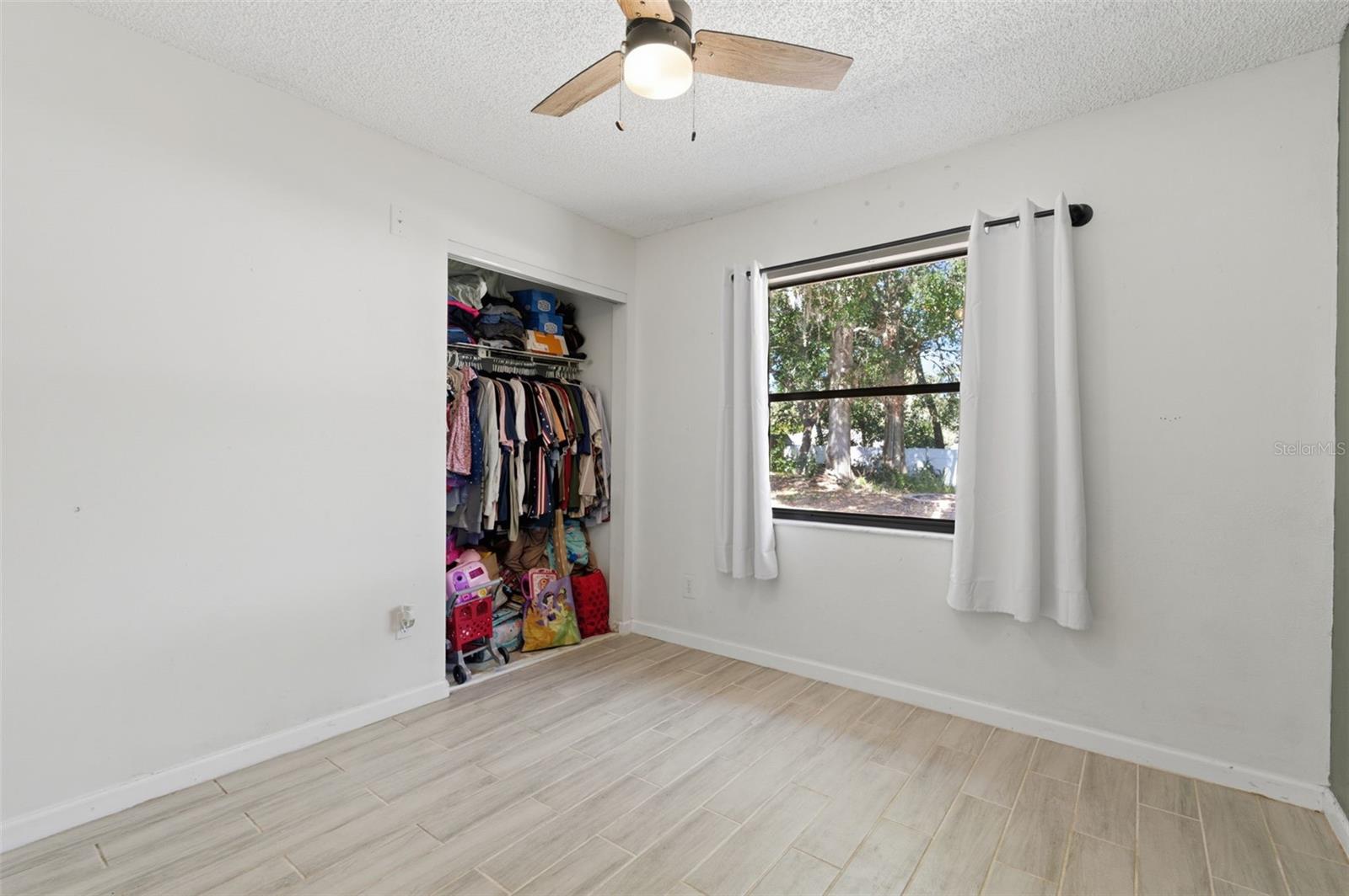 Image 23 of 38 For 821 Pine Street