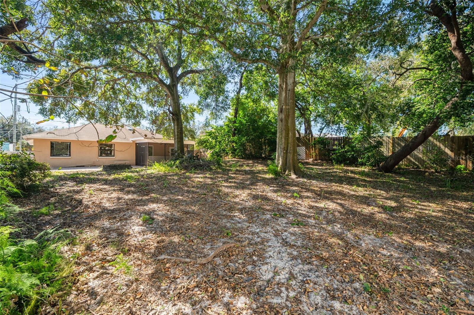 Image 30 of 38 For 821 Pine Street