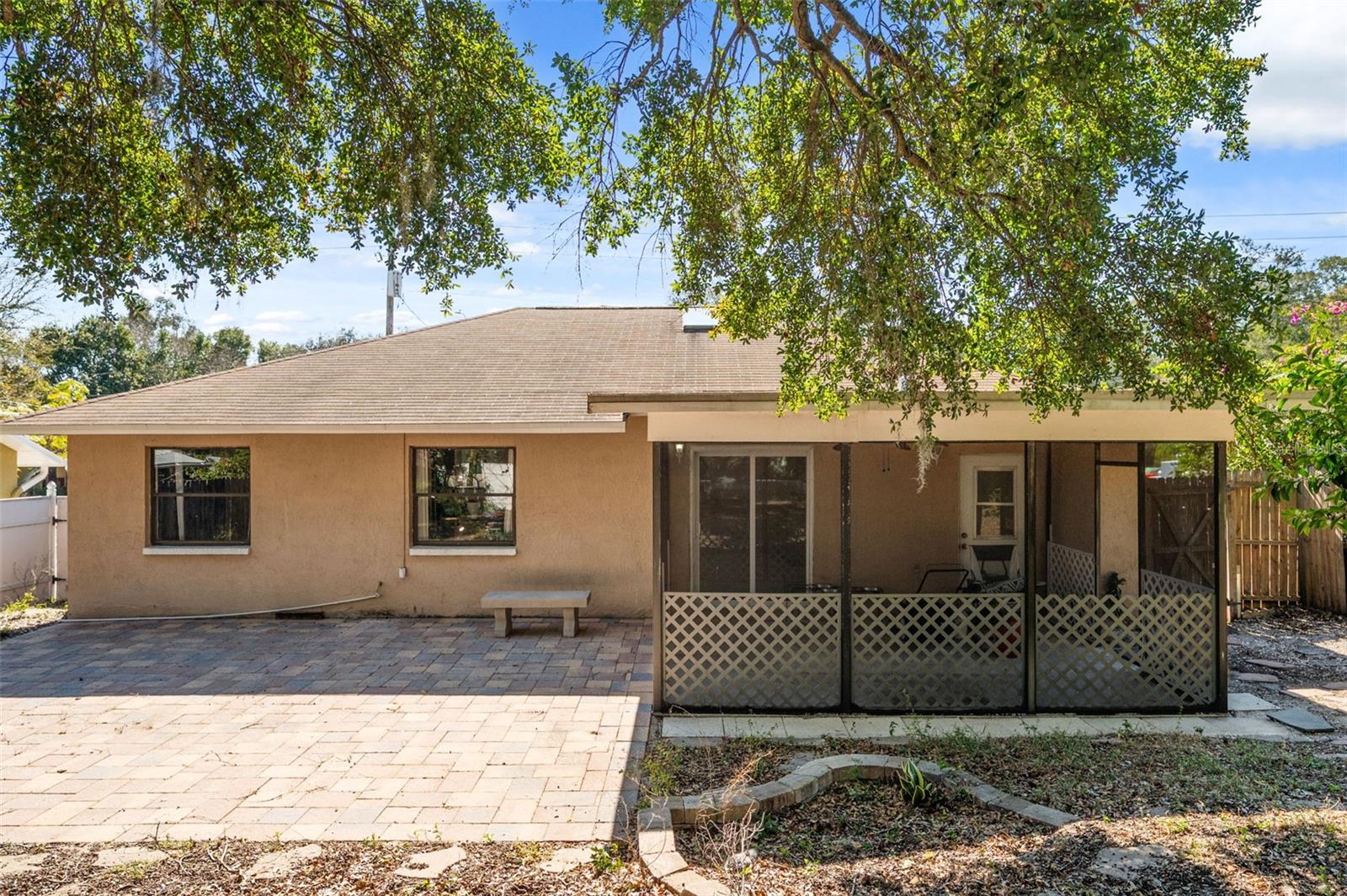 Image 33 of 38 For 821 Pine Street