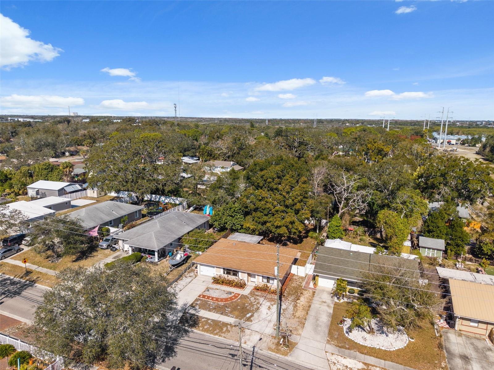 Image 36 of 38 For 821 Pine Street