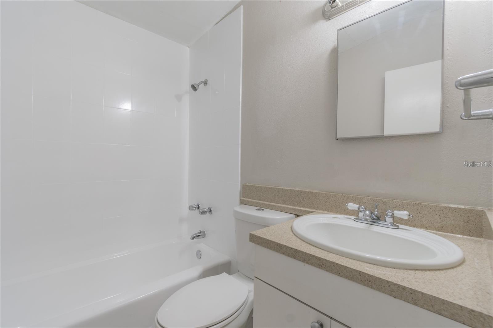 Image 21 of 35 For 1911 Saint Conrad Street