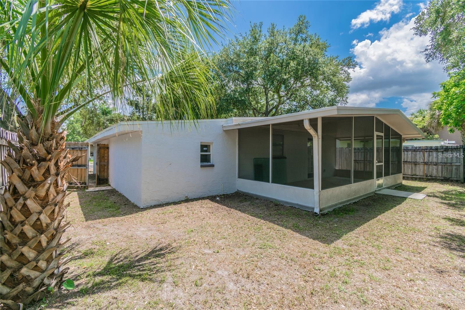 Image 28 of 35 For 1911 Saint Conrad Street