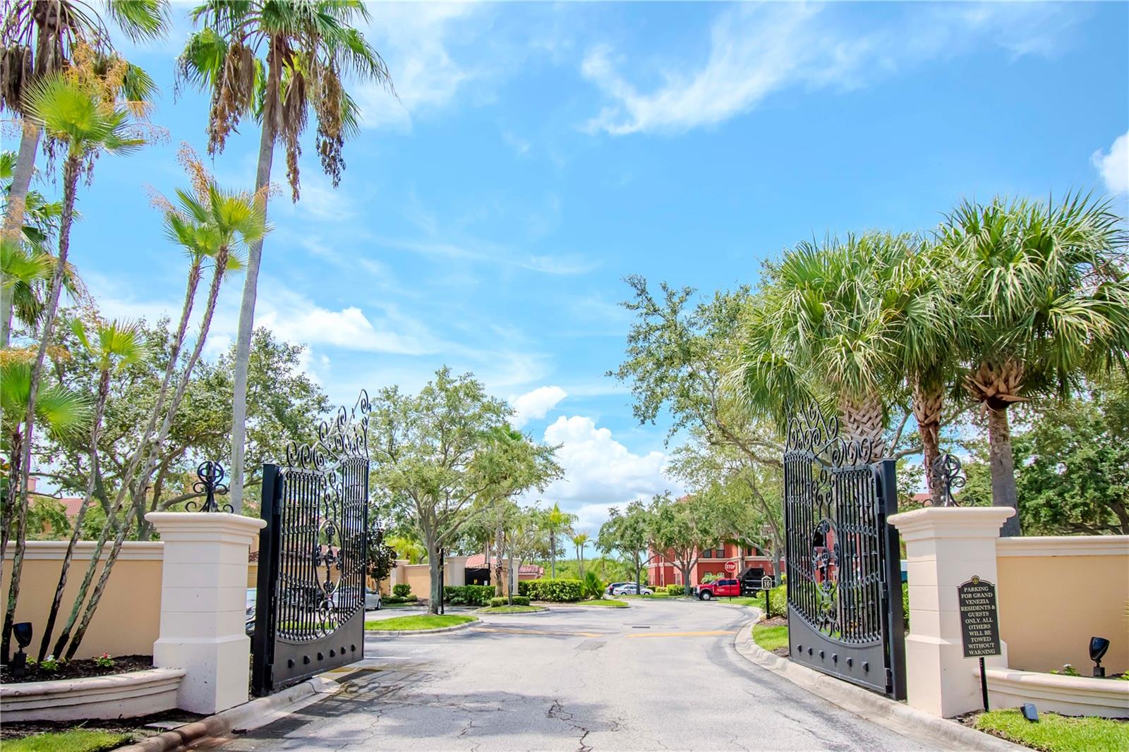 Image 2 of 45 For 2732 Via Murano  524