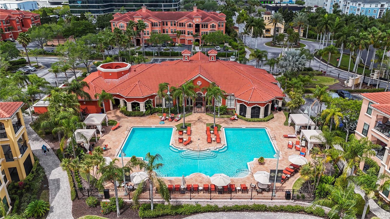 Image 41 of 45 For 2732 Via Murano  524