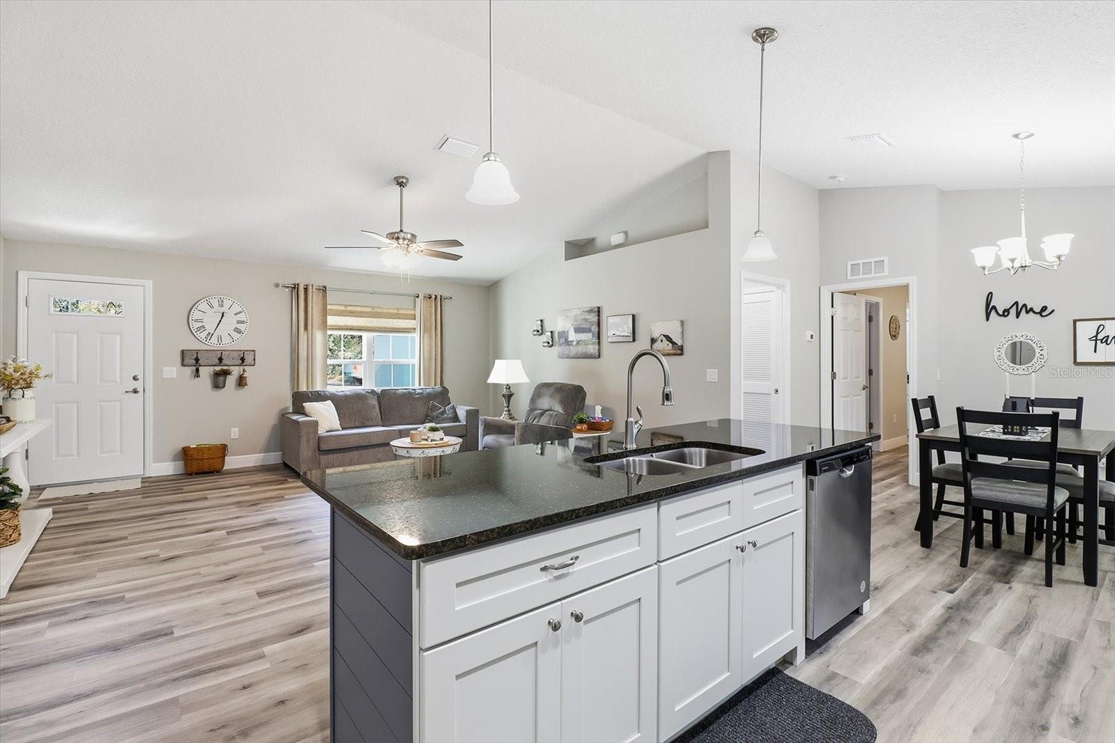 Image 19 of 46 For 8776 Athens Drive