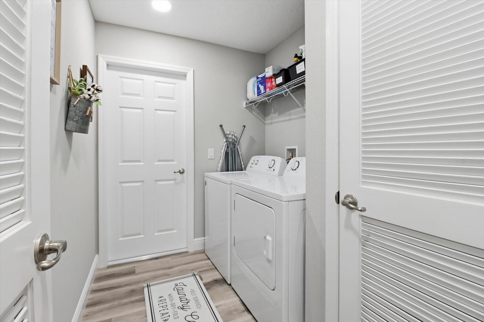 Image 26 of 46 For 8776 Athens Drive