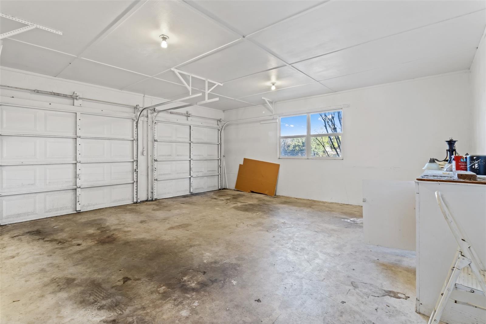 Image 28 of 30 For 24242 Cortez Boulevard