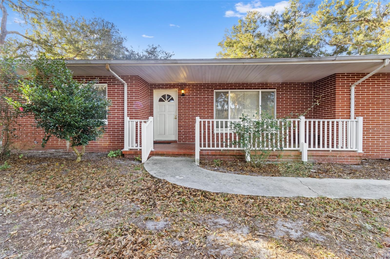 Image 4 of 30 For 24242 Cortez Boulevard