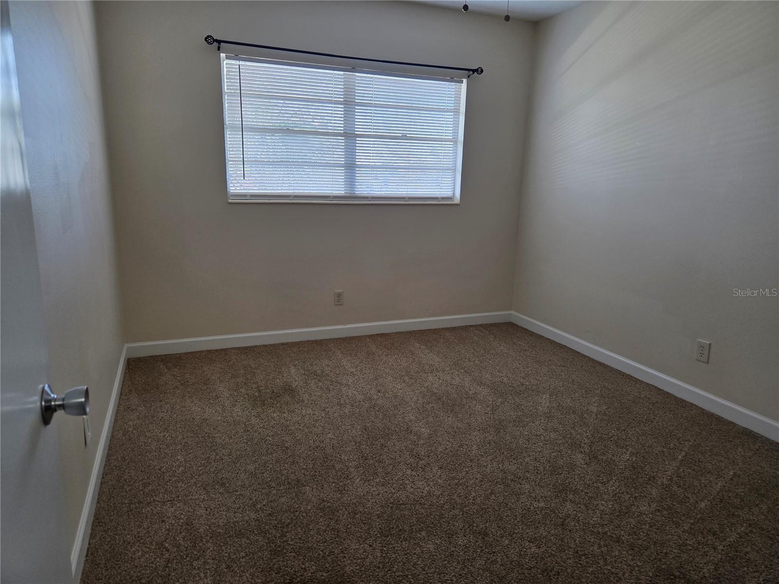 Image 20 of 30 For 2448 Columbia Drive 72