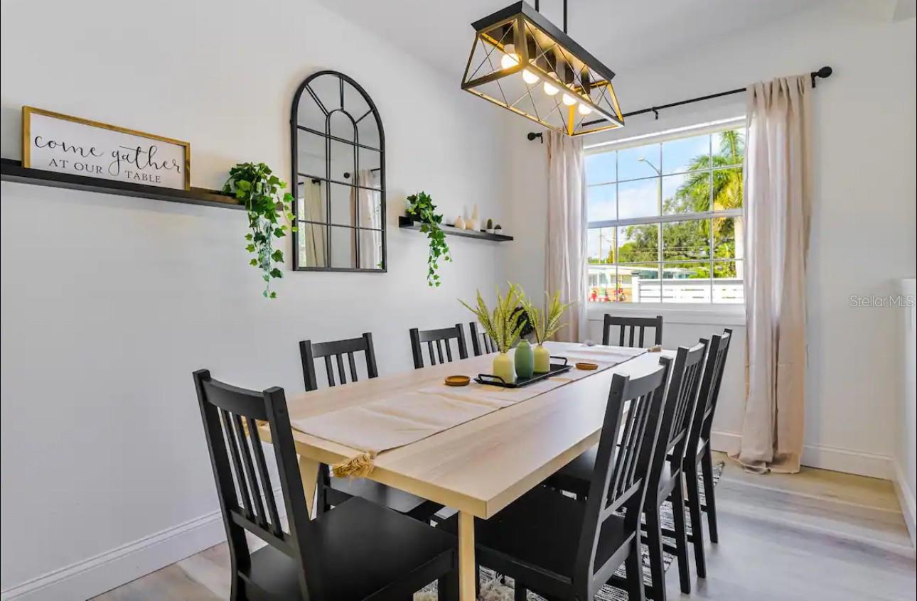 Image 13 of 32 For 6650 4th Avenue N