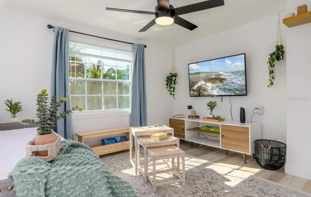 Image 25 of 32 For 6650 4th Avenue N