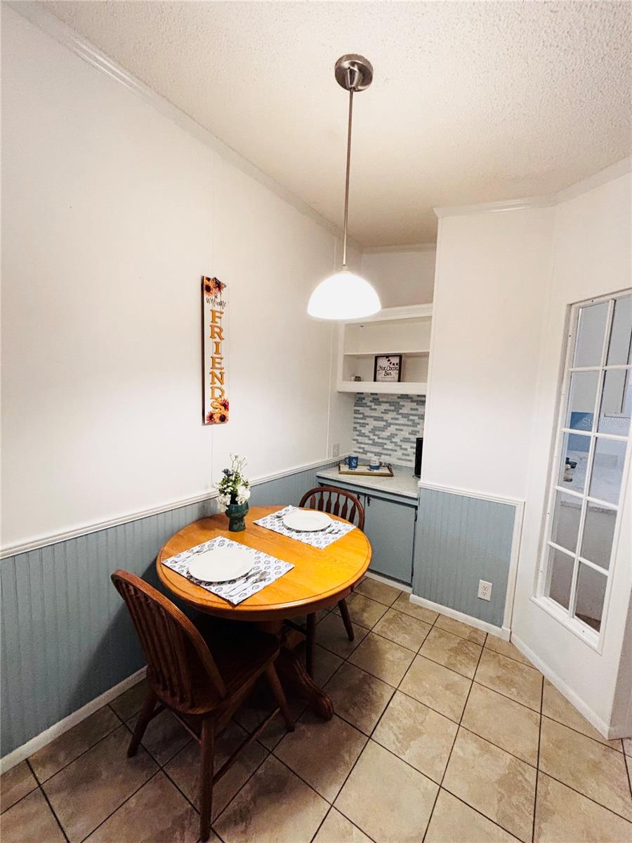 Image 7 of 40 For 7071 Spanish Moss Lane