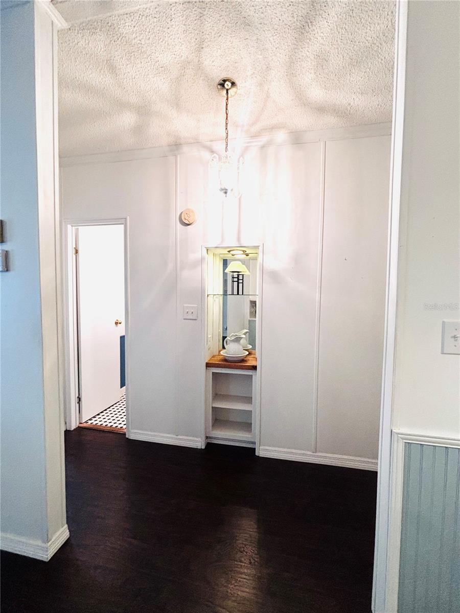 Image 9 of 40 For 7071 Spanish Moss Lane