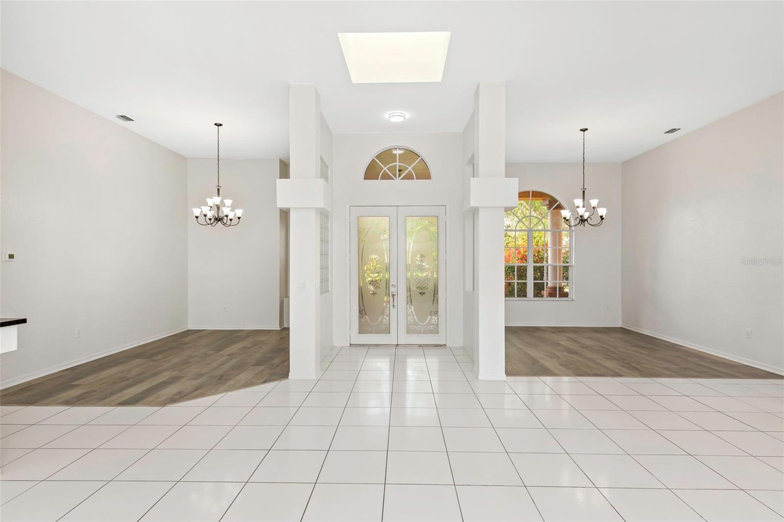 Image 4 of 22 For 8827 Helmsly Lane